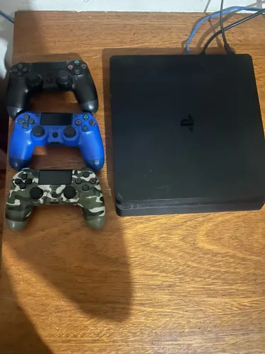 Vendo ps4 slim 500gb