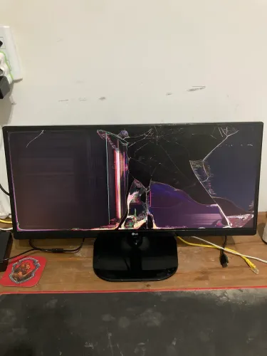 LG Ultrawide 25" (25UM58-P) - PARA SUCATA / RETIRADA DE PEÇAS