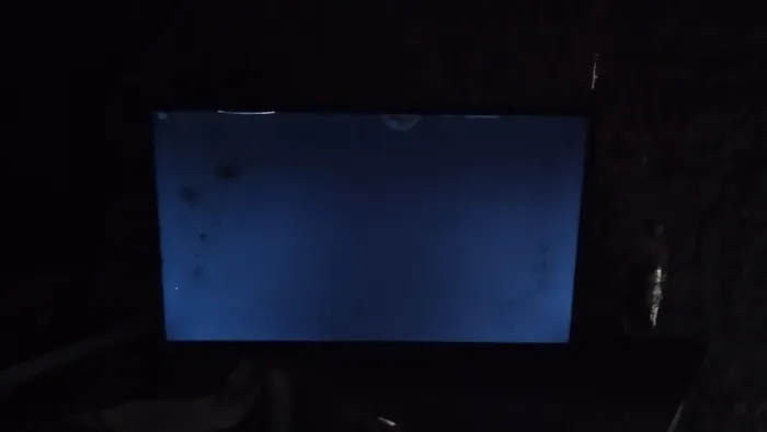Vendo AOC Roku tv 32" com defeito