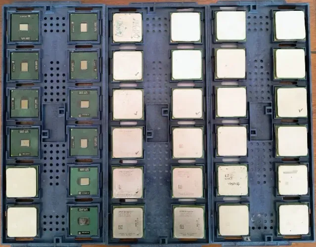 Lote com 36 Processadores Athlon X2 6000 Am2 e outros