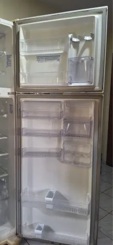 GELADEIRA ELETROLUX