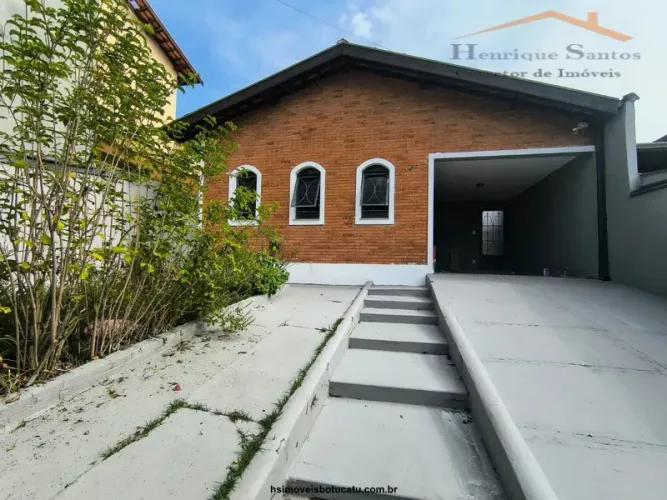 Casas para venda em Botucatu no bairro Jardim Paraíso