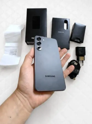 Samsung S23 COM CAIXA E NOTA