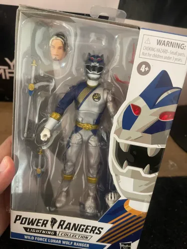 Boneco Power Ranger Lobo Lunar Lighting Collection
