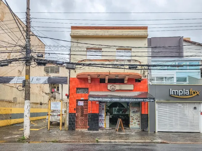 Casa para venda em Perdizes com 2 quartos, 300m²