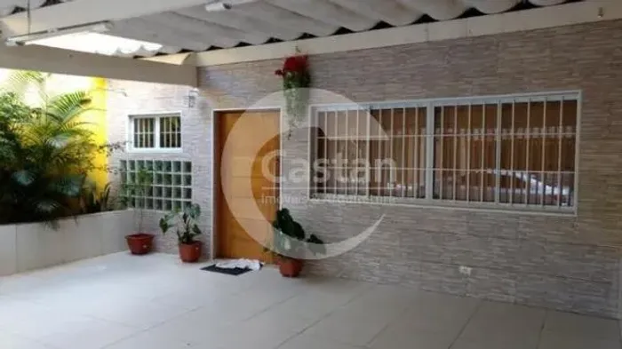 sobrado à venda na vila ema com 3 dorms.
