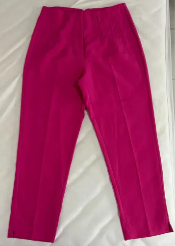 Calça modelo Zara - Rosa - Tam 44