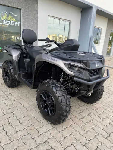 Quadriciclo can am outlander XT 700 4X4