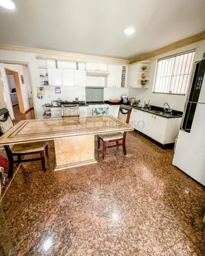 Casa - 2 Quartos sendo 2 Suítes - 4 Vagas - Teixeira de Freitas.