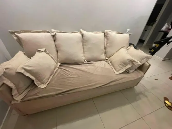 Sofá de Linho Bege