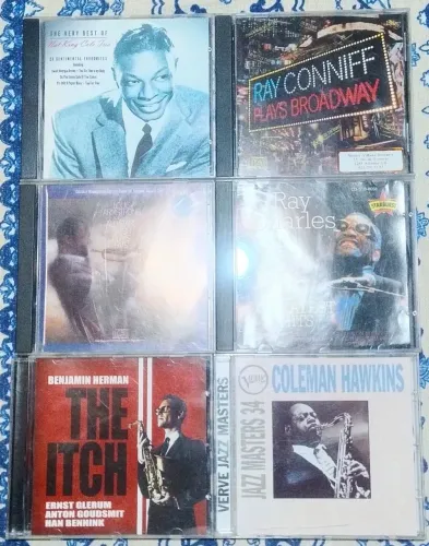 Jazz - Nat King Cole, Ray Charles, Ray Conniff, Louis Armstrong 10 CDs
