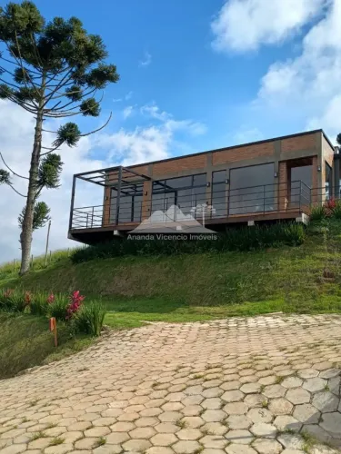 Complexo de Chalés de Alto Padrão | Airbnb Ativo | Delfim Moreira - MG