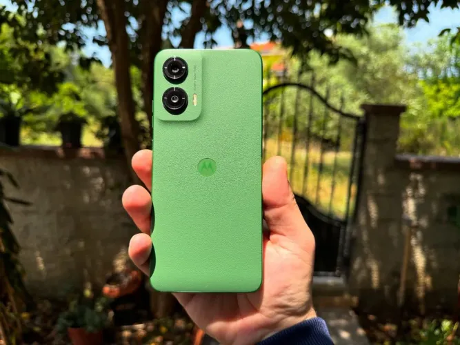 Motorola Mod. G35  (128GB/4GB de ram ) - 1 ano de garantia 