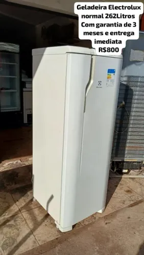 Geladeira Electrolux normal 262Litros Com garantia de 3 meses e entrega grátis
