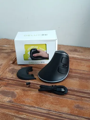Mouse Ergonômico Delux M618PD Paw3212
