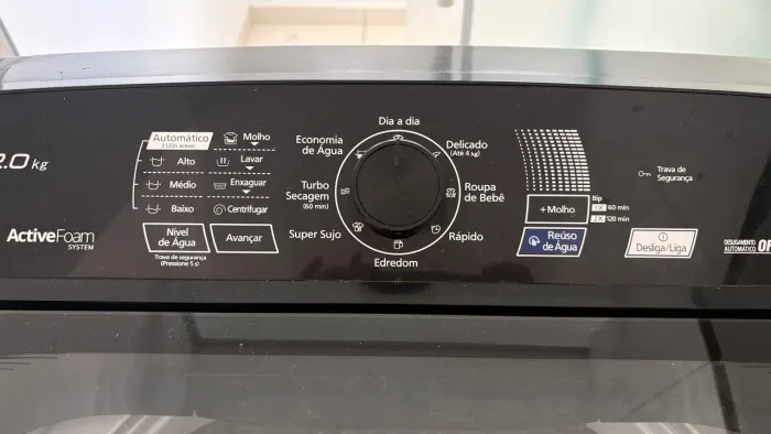 Máquina de lavar Panasonic 12kgs