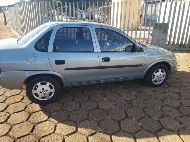 Chevrolet Corsa Sedan 1.0 MPFI 8V 71cv 4P 2003