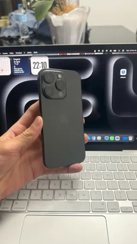 IPHONE 15 PRO 