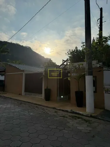 Residência Moderna à Venda no Condomínio Portal Patrimonium