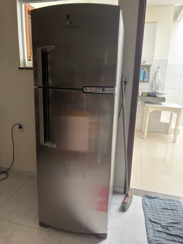 Geladeira Brastemp 375L