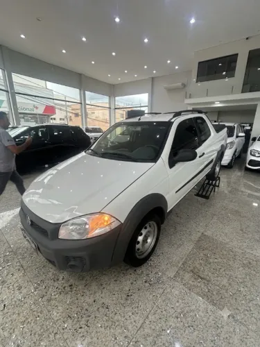Fiat Strada Working Celeb.1.4 Fire Flex 8V CD 2016