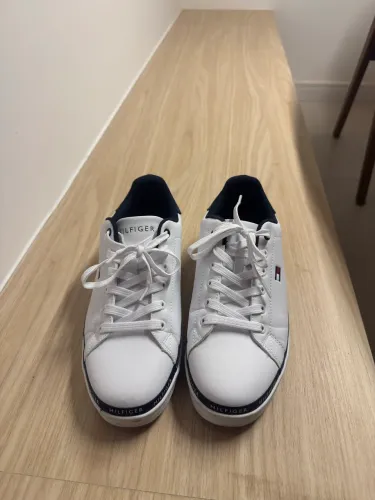 Tommy Hilfiger Essential Branco tamanho 41