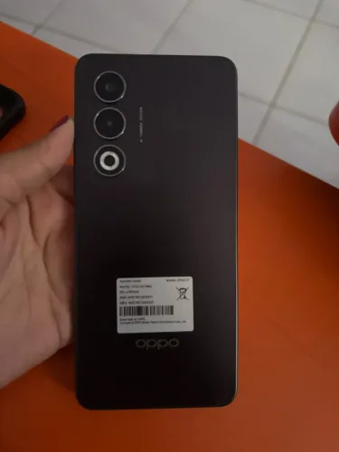 Celular Oppo A5 5g semi novo. Apenas 3 meses de uso, acompanha carregador original e capa