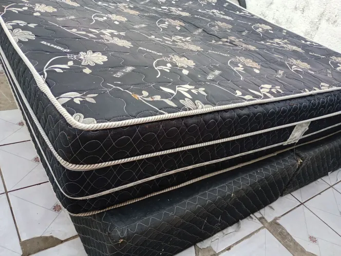 Cama King