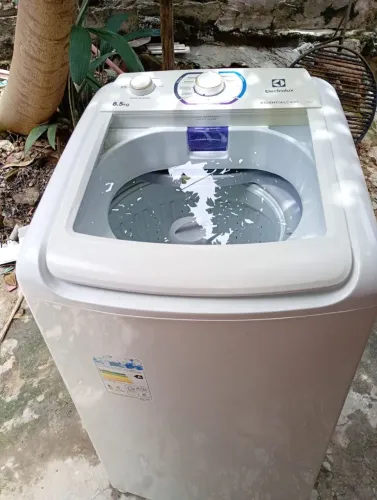 Vendo máquina de lavar Eletrolux