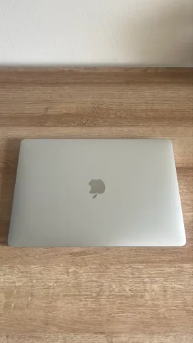 Macbook Air M1