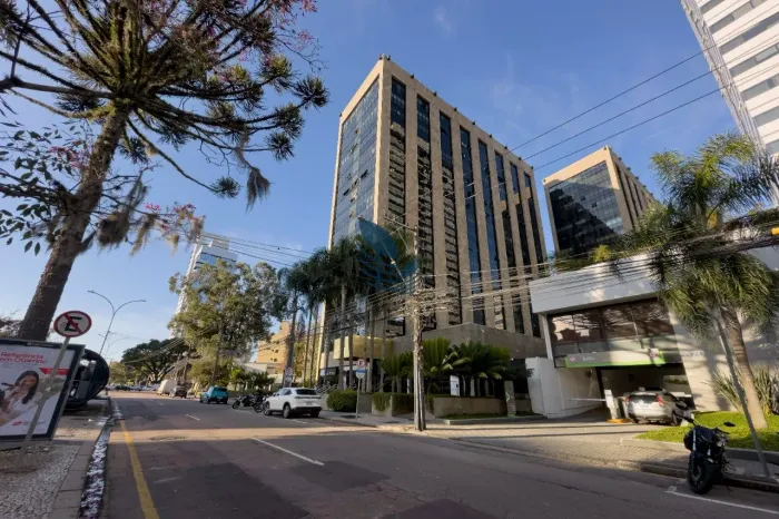 Sala comercial para locação na Cândido de Abreu - Centro Cívico