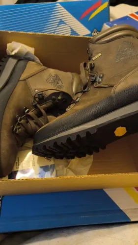 Bota Dachstein Topas Gore (Marrom)