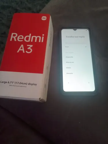 Celular redmi A3 64 gigas