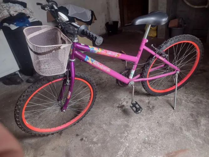 Vendo bicicleta feminina Usada poucas vezes 