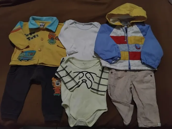 Lote de roupinhas para bebê menino tamanhos 6 meses 