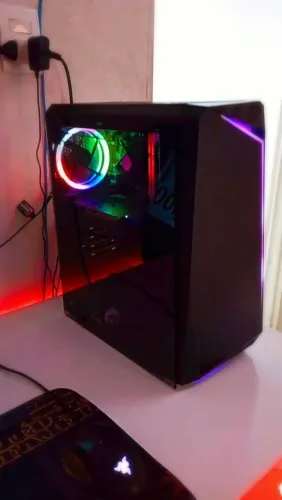 Vendo Pc gamer com desempenho excelente para jogos do trabalho