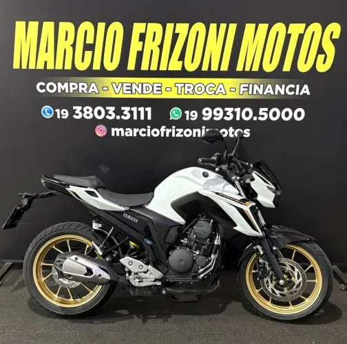 FZ25 250 FAZER CONNECTED