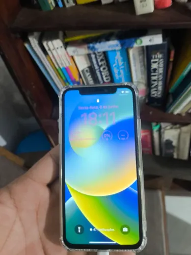 iPhone Xs 64 GB