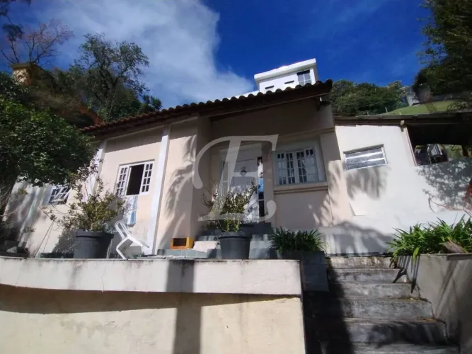 Casa com 2 dormitórios para alugar, 125 m² por R$ 3.500,01/mês - Serra da Cantareira - Mai