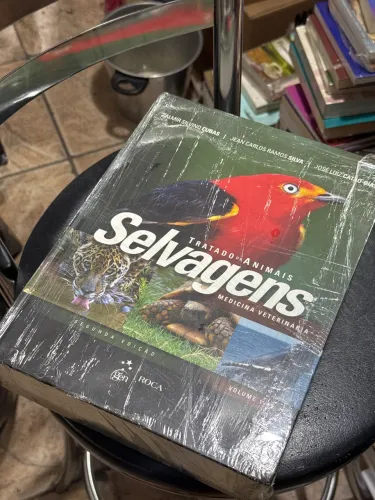 Livro Tratado de animais selvagens medicina veterinária