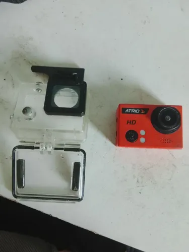 Gopro atrio (sem cartão de memória) + case a prova dagua