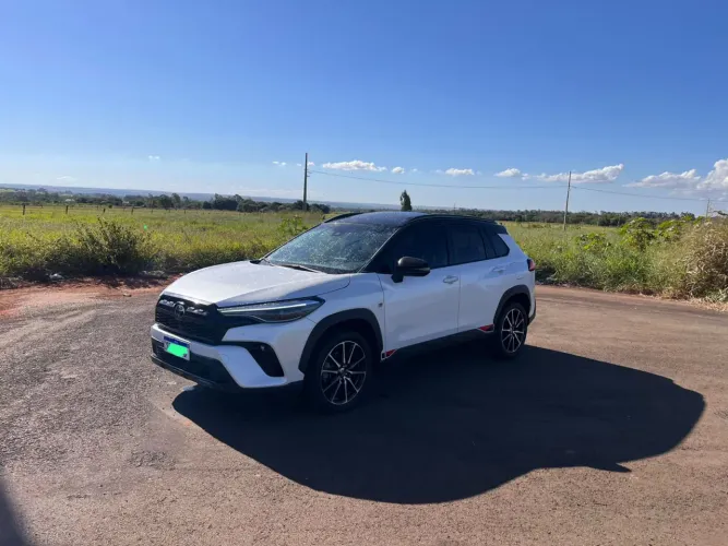 Toyota Corolla Cross Gr-s 2.0 16V Flex Aut. 2024