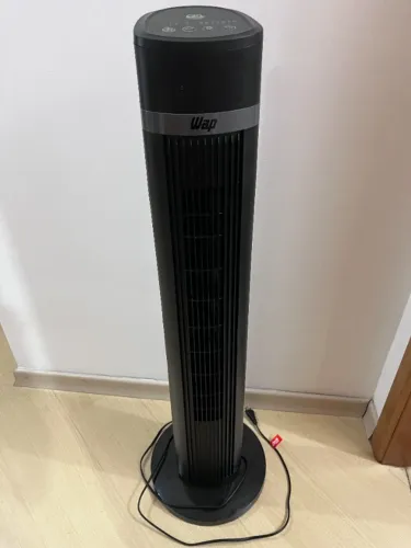 Ventilador Torre WAP Air Silence - Silencioso com Controle Remoto