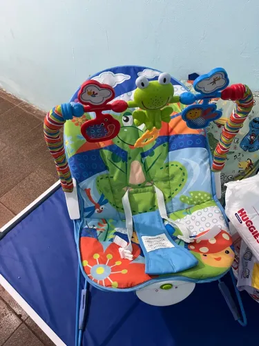 Cadeirinha de balanço para bebê