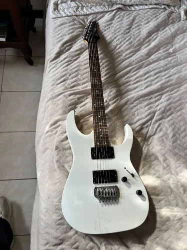 Guitarra Ibanez RG Series RG120 
