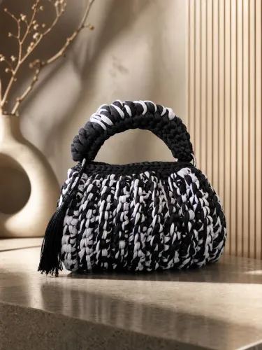 Bolsa em crochê