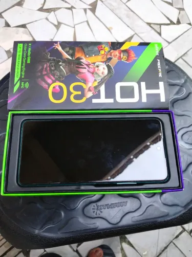 Vende - se um celular rot 30 256 giga