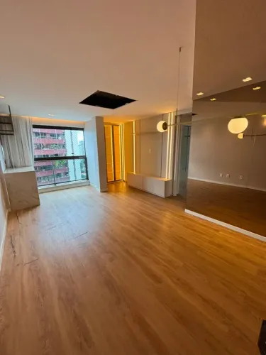 Apartamento para venda tem 70m² | com 2 quartos em Casa Forte - Recife - PE