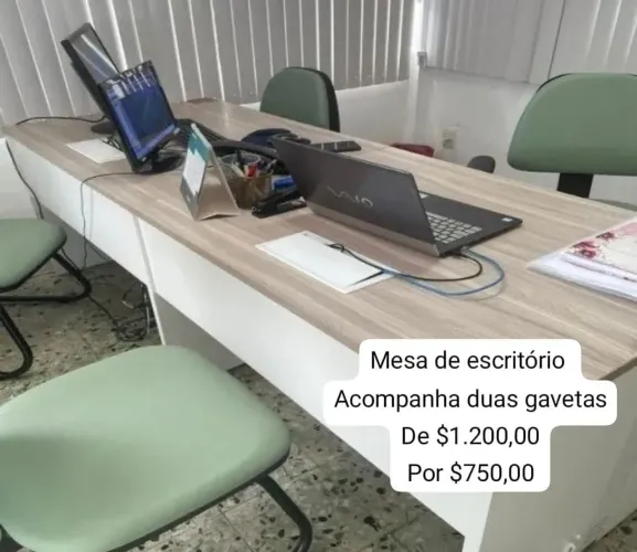 Mesa escritório
