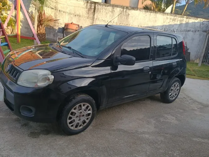 Fiat Uno Vivace/rua 1.0 EVO Fire Flex 8V 5P 2014